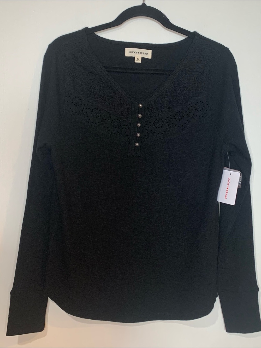 LUCKY BRAND NWT XL Embroidered Yoke Black Ribbed Long Sleeve Henley Pullover